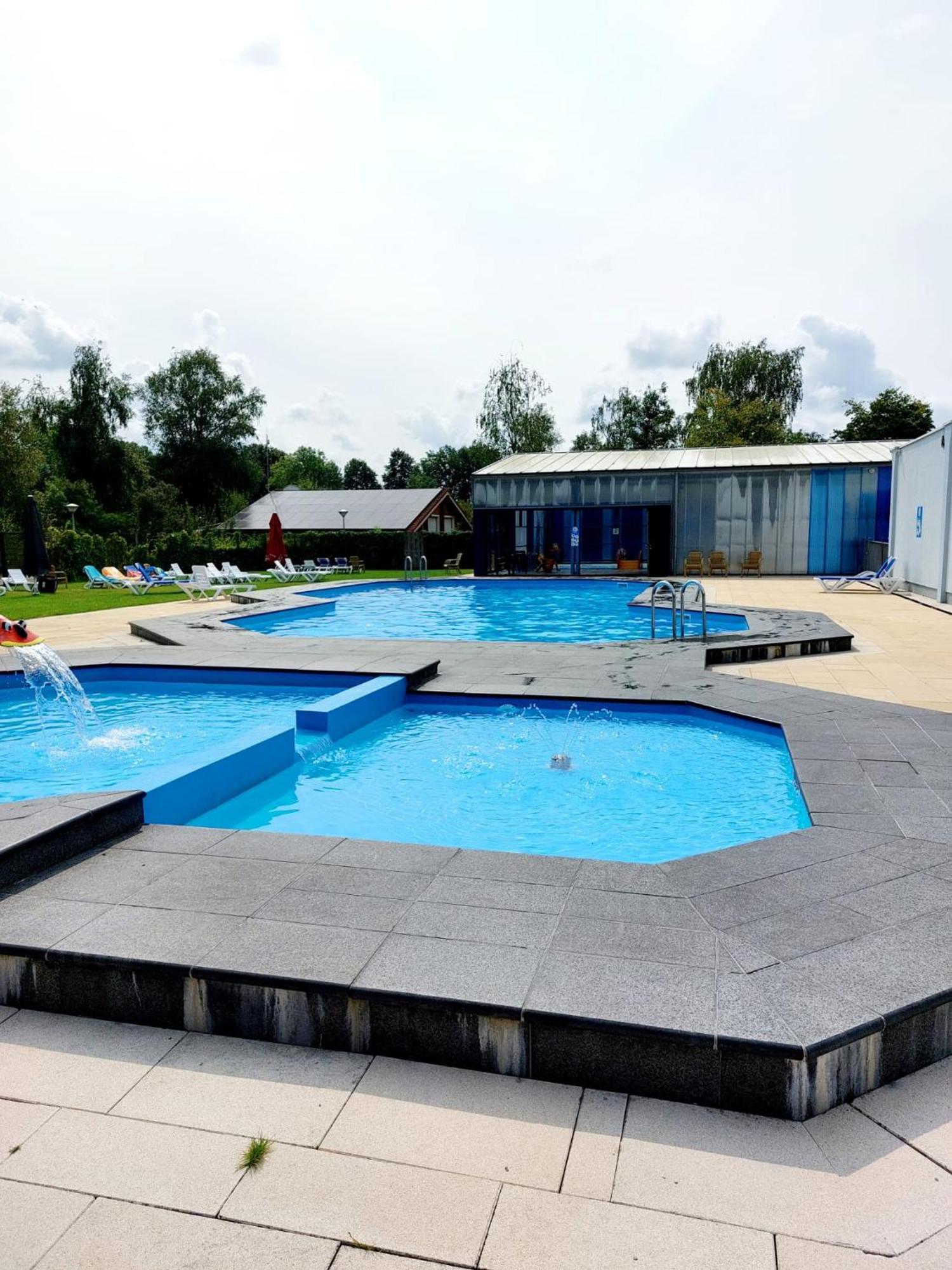 2 Bedroom Fins Chalet Gramsbergen Luaran gambar