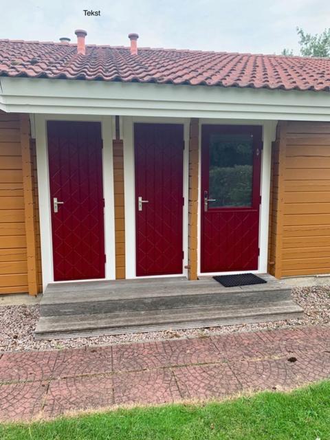 2 Bedroom Fins Chalet Gramsbergen Luaran gambar